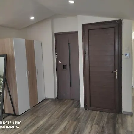 σοφίτα καλλύνω Apartamento Tesalónica