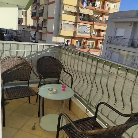 σοφίτα καλλύνω Апартаменты *