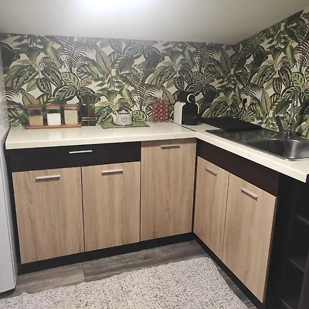 σοφίτα καλλύνω Thessaloniki