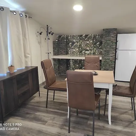 Appartement σοφίτα καλλύνω Thessaloniki