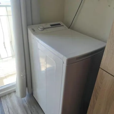 Appartement σοφίτα καλλύνω *